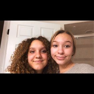 Meet your Posher, Skylar